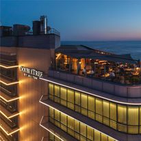 DoubleTree by Hilton Istanbul - Moda