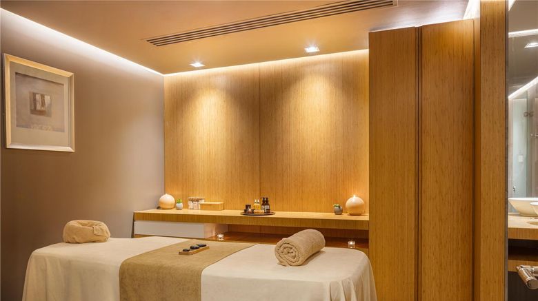 <b>DoubleTree by Hilton Istanbul - Moda Recreation</b>. Images powered by <a href="https://iceportal.shijigroup.com/" title="IcePortal" target="_blank">IcePortal</a>.
