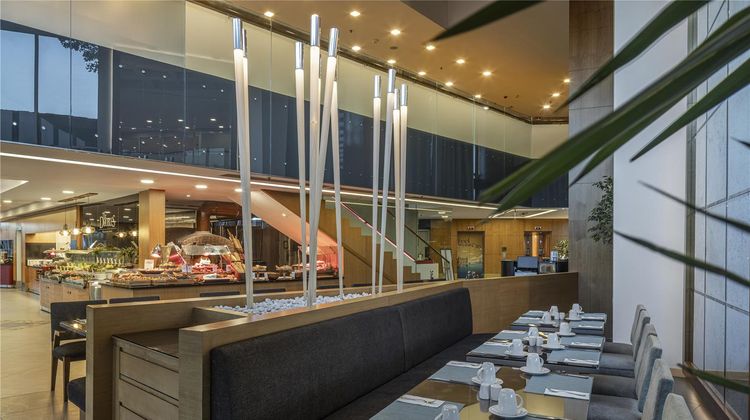 DoubleTree by Hilton Istanbul - Moda Restaurant