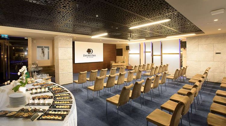 DoubleTree by Hilton Istanbul - Old Town Meeting