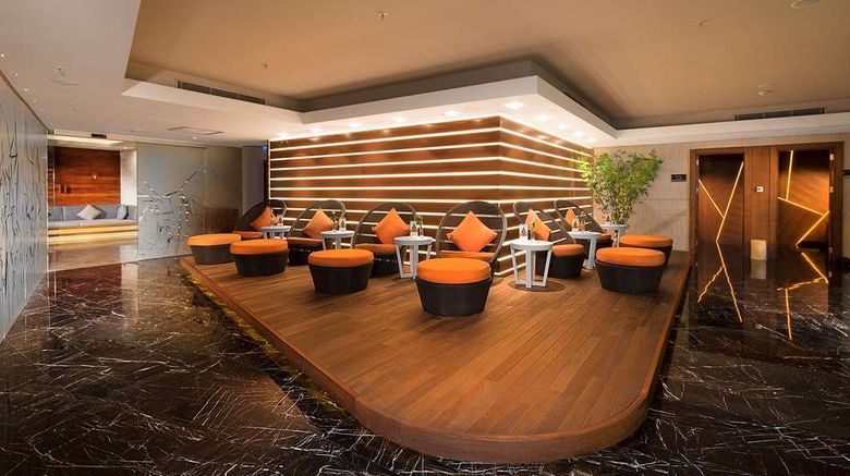 <b>DoubleTree by Hilton Istanbul - Old Town Spa</b>. Images powered by <a href="https://iceportal.shijigroup.com/" title="IcePortal" target="_blank">IcePortal</a>.