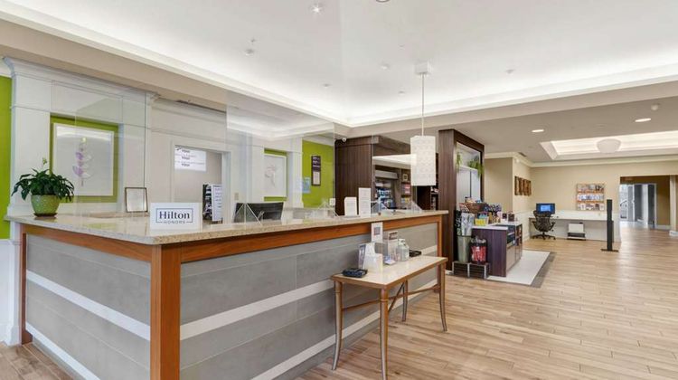 Hilton Garden Inn Ithaca Lobby