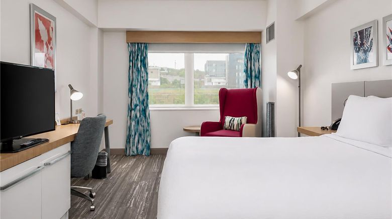 <b>Hilton Garden Inn Ithaca Room</b>. Images powered by <a href="https://iceportal.shijigroup.com/" title="IcePortal" target="_blank">IcePortal</a>.