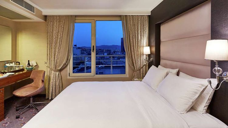 DoubleTree by Hilton Izmir - Alsancak Room