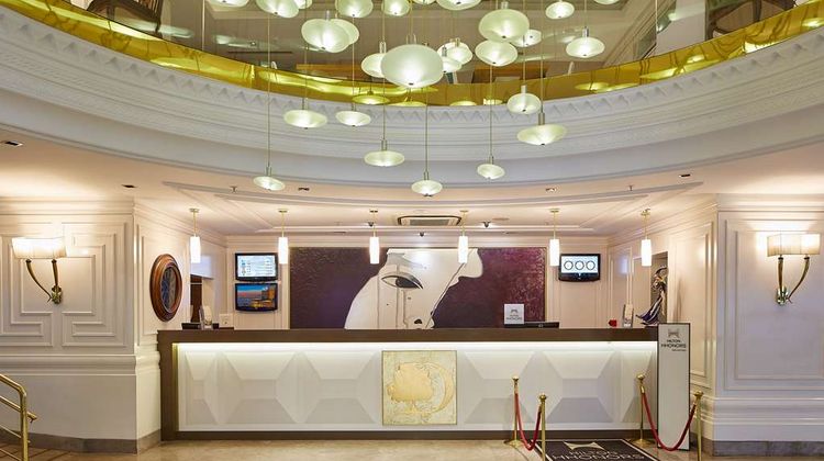 DoubleTree by Hilton Izmir - Alsancak Lobby