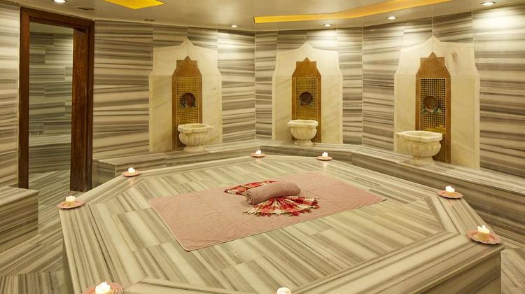 DoubleTree by Hilton Izmir - Alsancak Spa