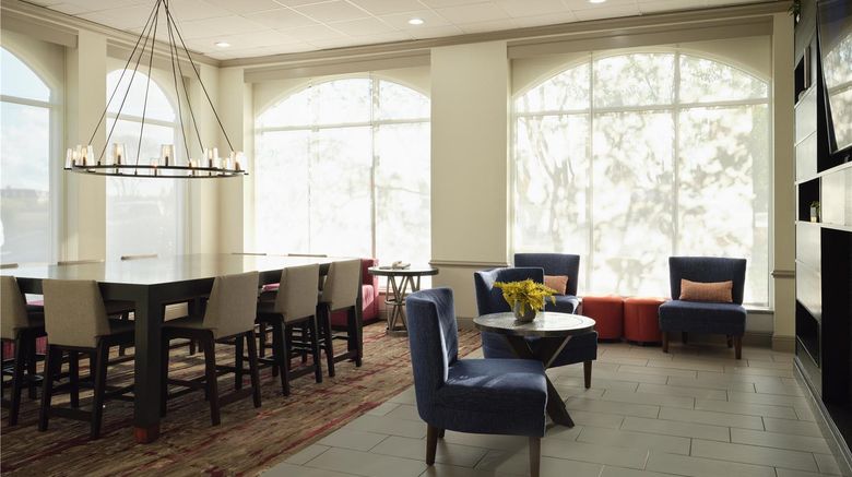 <b>Hilton Garden Inn Madison Lobby</b>. Images powered by <a href="https://iceportal.shijigroup.com/" title="IcePortal" target="_blank">IcePortal</a>.