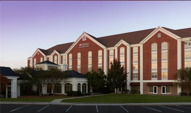 Hilton Garden Inn Madison Exterior