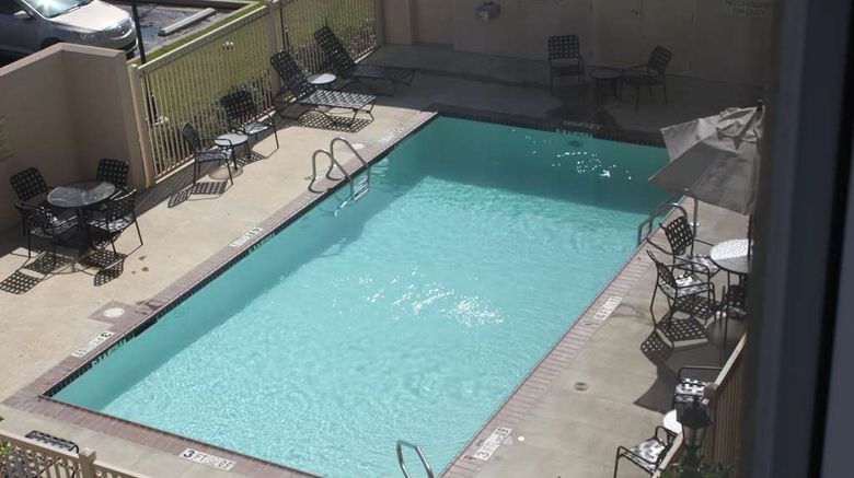 <b>Hilton Garden Inn Jackson Pearl Pool</b>. Images powered by <a href="https://iceportal.shijigroup.com/" title="IcePortal" target="_blank">IcePortal</a>.
