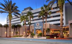DoubleTree by Hilton Jacksonville Arpt