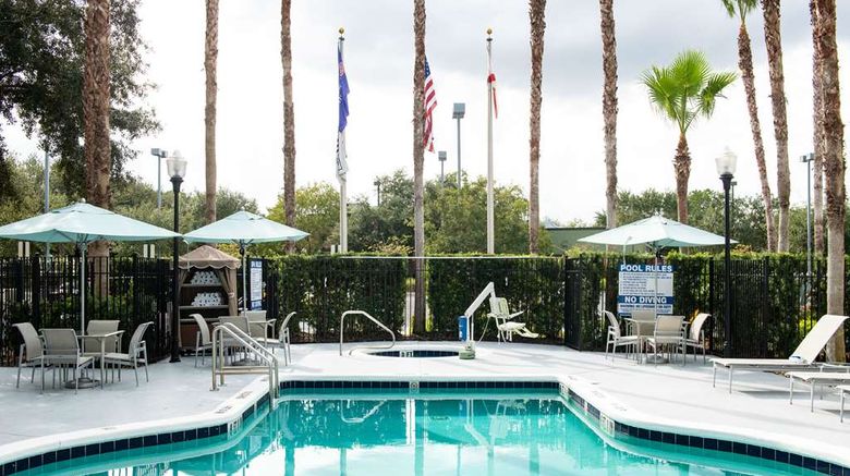 <b>Hilton Garden Inn JTB/Deerwood Park Pool</b>. Images powered by <a href="https://iceportal.shijigroup.com/" title="IcePortal" target="_blank">IcePortal</a>.