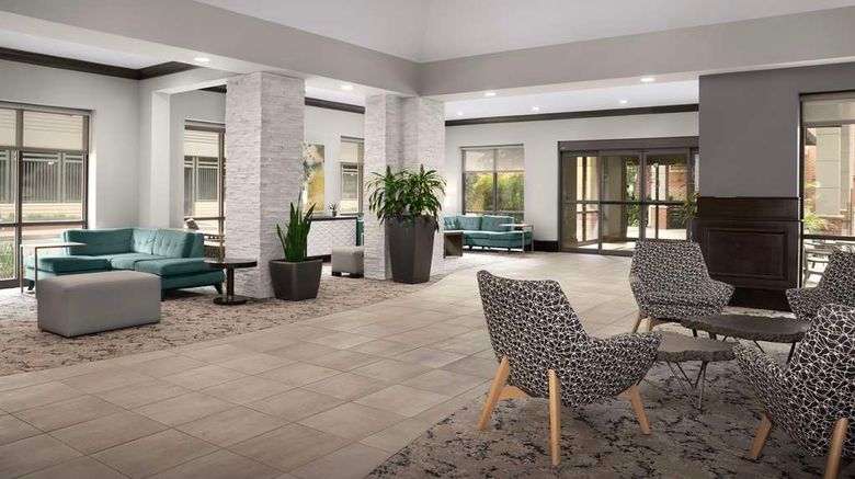 <b>Hilton Garden Inn JAX Downtown/Southbank Lobby</b>. Images powered by <a href="https://iceportal.shijigroup.com/" title="IcePortal" target="_blank">IcePortal</a>.