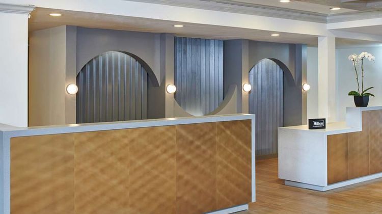 Doubletree by Hilton Berkeley Marina Lobby