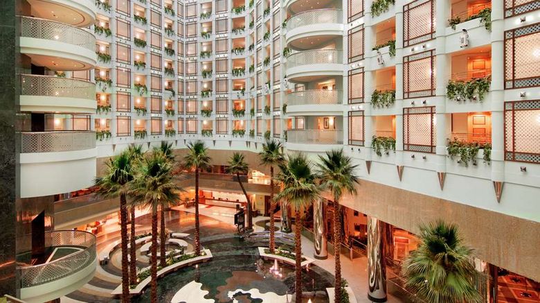 <b>Jeddah Hilton Lobby</b>. Images powered by <a href="https://iceportal.shijigroup.com/" title="IcePortal" target="_blank">IcePortal</a>.