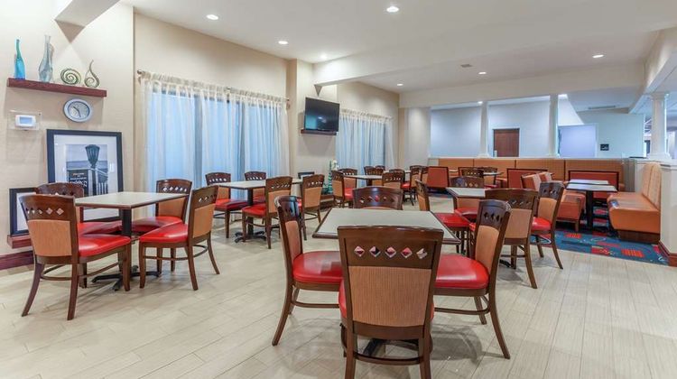 Hampton Inn Jefferson City at Capital Mall Restaurant