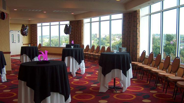 DoubleTree by Hilton Jefferson City Meeting