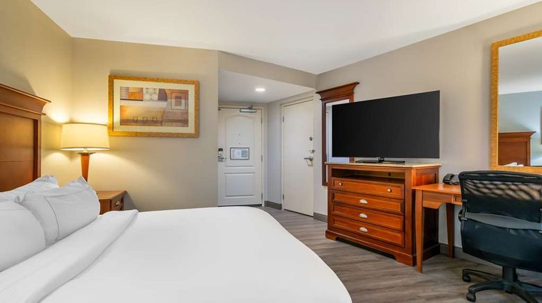 <b>DoubleTree by Hilton Jefferson City Room</b>. Images powered by <a href="https://iceportal.shijigroup.com/" title="IcePortal" target="_blank">IcePortal</a>.