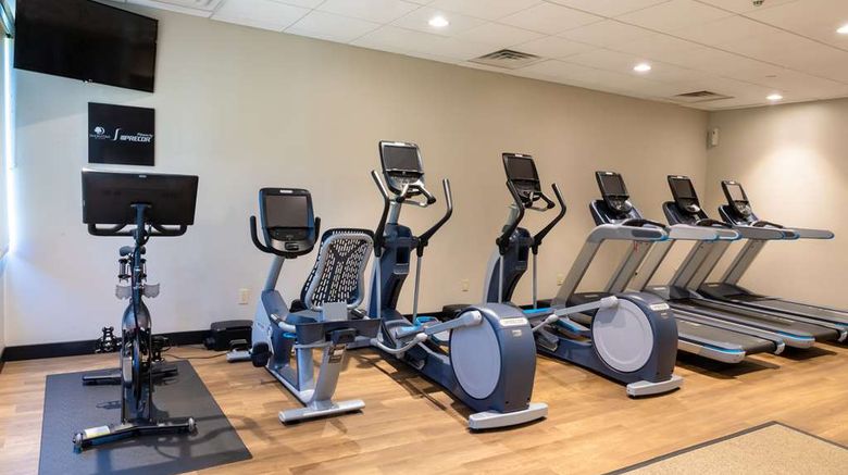 <b>Doubletree Tinton Falls - Eatontown Health</b>. Images powered by <a href="https://iceportal.shijigroup.com/" title="IcePortal" target="_blank">IcePortal</a>.