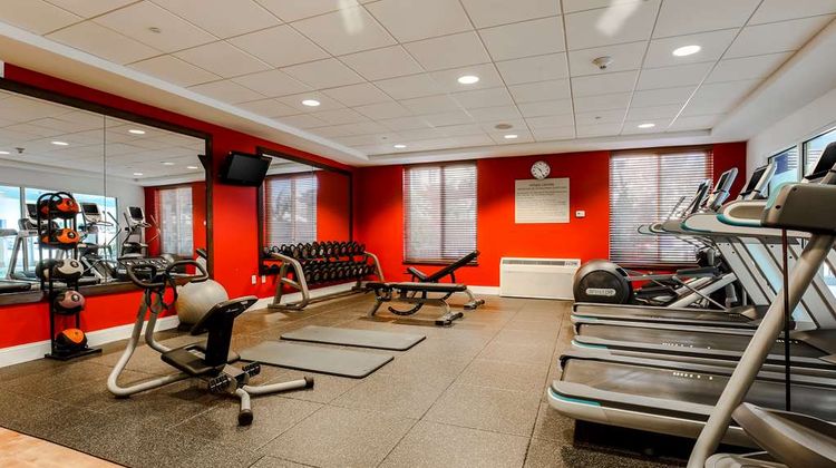 Hilton Garden Inn Melville Health