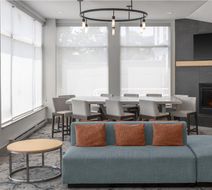 Hilton Garden Inn Queens/JFK Arpt Lobby