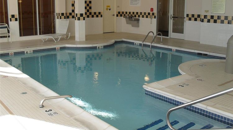 Hilton Garden Inn Westbury Pool