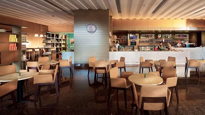 <b>DoubleTree by Hilton Hotel Johor Bahru Restaurant</b>. Images powered by <a href="https://iceportal.shijigroup.com/" title="IcePortal" target="_blank">IcePortal</a>.