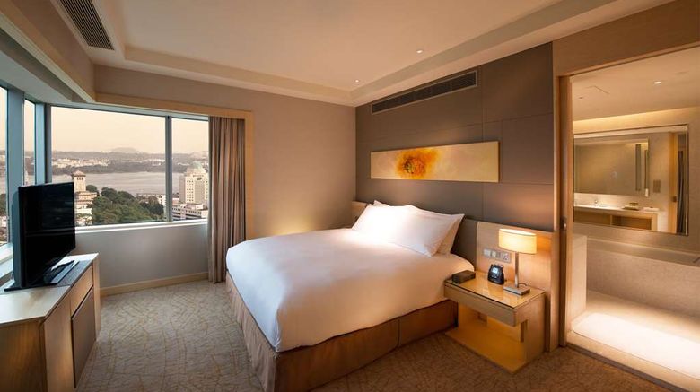 <b>DoubleTree by Hilton Hotel Johor Bahru Room</b>. Images powered by <a href="https://iceportal.shijigroup.com/" title="IcePortal" target="_blank">IcePortal</a>.