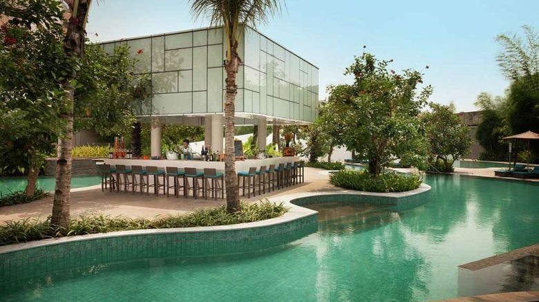 <b>DoubleTree by Hilton Jakarta Diponegoro Pool</b>. Images powered by <a href="https://iceportal.shijigroup.com/" title="IcePortal" target="_blank">IcePortal</a>.