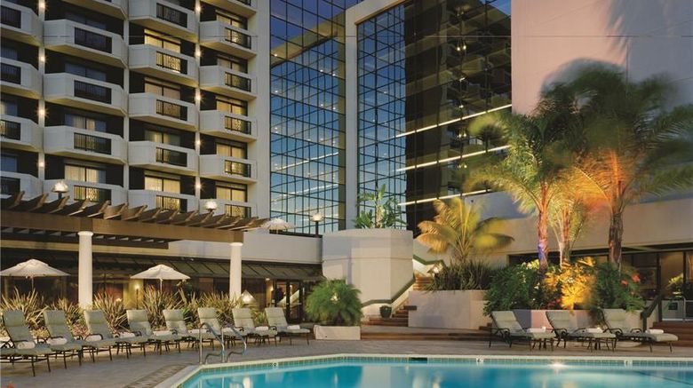 <b>DoubleTree by Hilton Hotel San Jose Pool</b>. Images powered by <a href="https://iceportal.shijigroup.com/" title="IcePortal" target="_blank">IcePortal</a>.