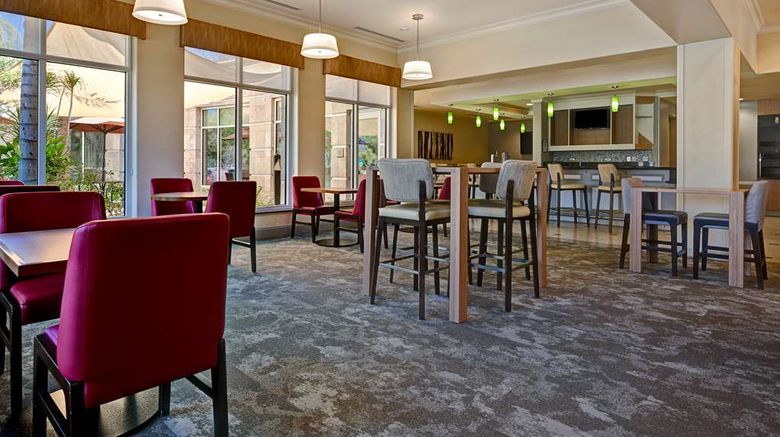 <b>Hilton Garden Inn - San Bernardino Restaurant</b>. Images powered by <a href="https://iceportal.shijigroup.com/" title="IcePortal" target="_blank">IcePortal</a>.
