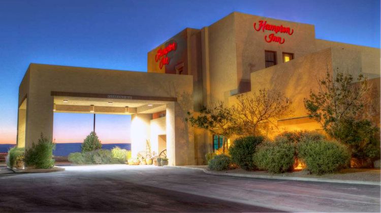 Hampton Inn Kayenta Exterior