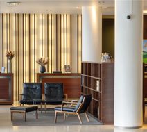 Hilton Reykjavik Nordica Lobby