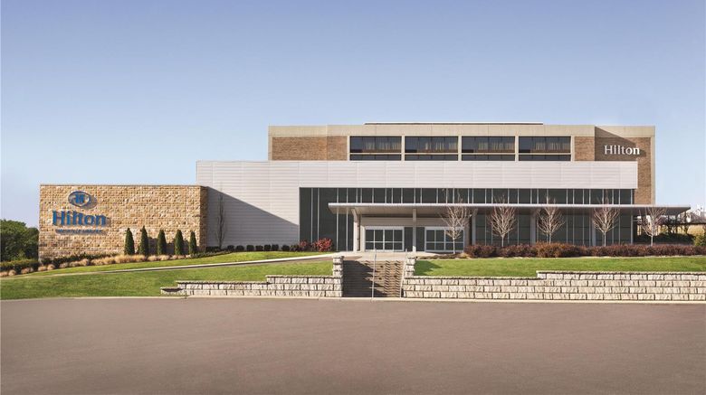 <b>Hilton Knoxville Airport Exterior</b>. Images powered by <a href="https://iceportal.shijigroup.com/" title="IcePortal" target="_blank">IcePortal</a>.