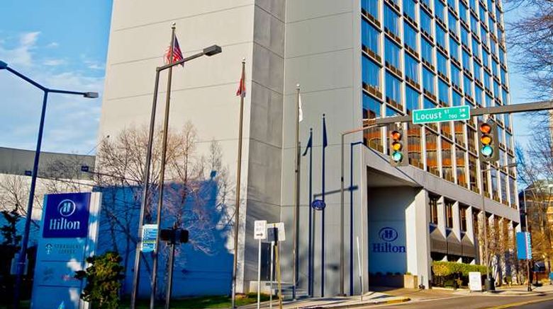 <b>Hilton Knoxville Exterior</b>. Images powered by <a href="https://iceportal.shijigroup.com/" title="IcePortal" target="_blank">IcePortal</a>.