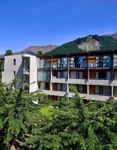Novotel Queenstown Lakeside