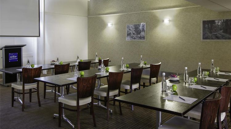 Novotel Queenstown Lakeside Meeting