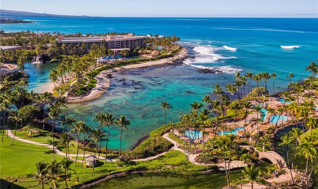 Hilton Waikoloa Village Exterior