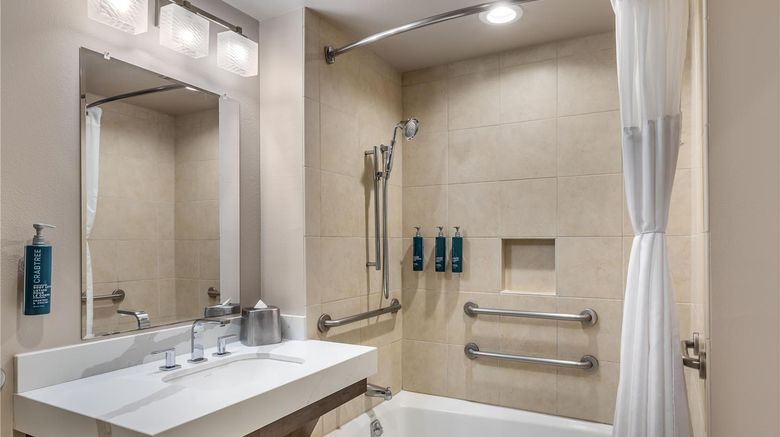 <b>Hilton Grand Vacations Kohala Suites Room</b>. Images powered by <a href="https://iceportal.shijigroup.com/" title="IcePortal" target="_blank">IcePortal</a>.