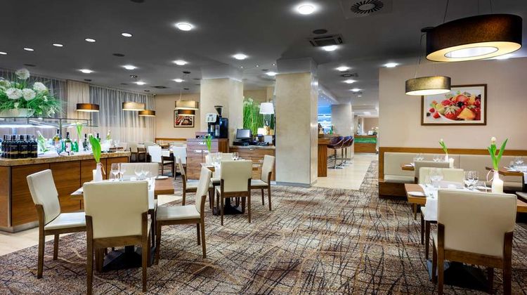 Hilton Garden Inn Krakow Restaurant