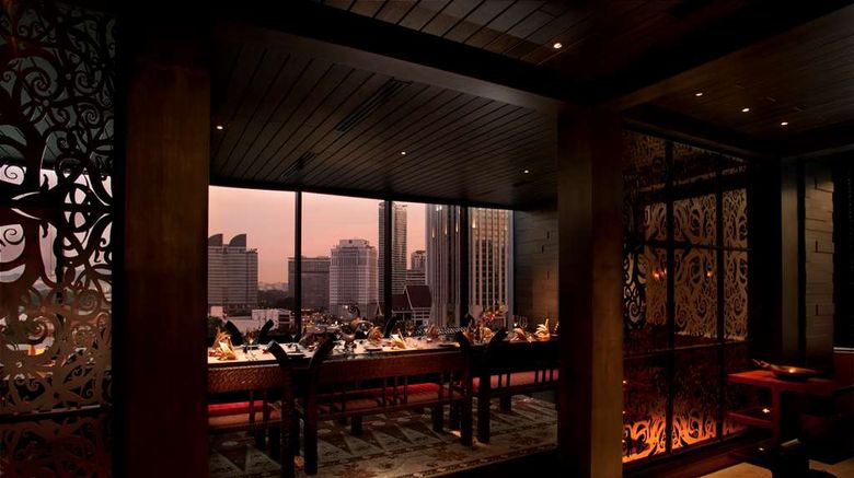 <b>Doubletree by Hilton Hotel Kuala Lumpur Restaurant</b>. Images powered by <a href="https://iceportal.shijigroup.com/" title="IcePortal" target="_blank">IcePortal</a>.