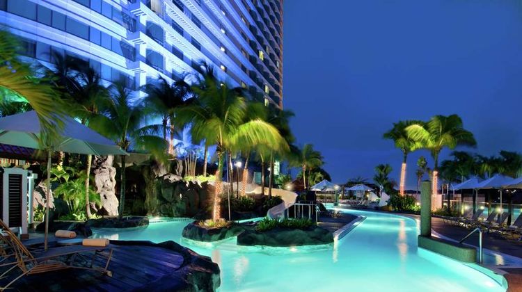 Hilton Kuala Lumpur Pool