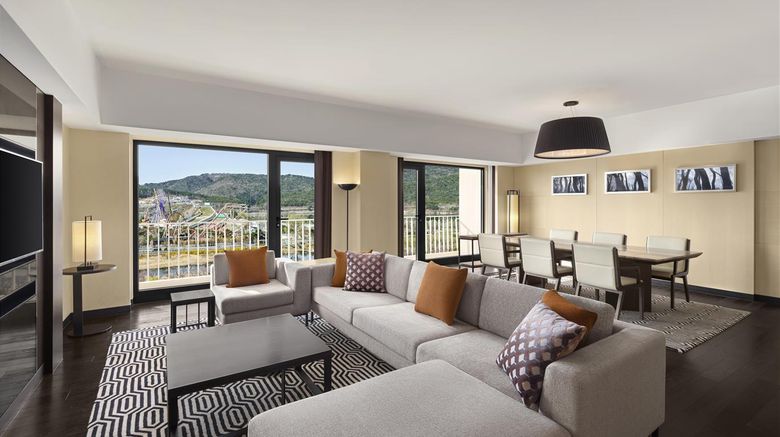 <b>Hilton Gyeongju Room</b>. Images powered by <a href="https://iceportal.shijigroup.com/" title="IcePortal" target="_blank">IcePortal</a>.