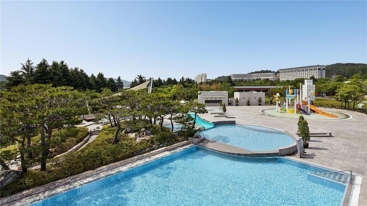 Hilton Gyeongju Pool