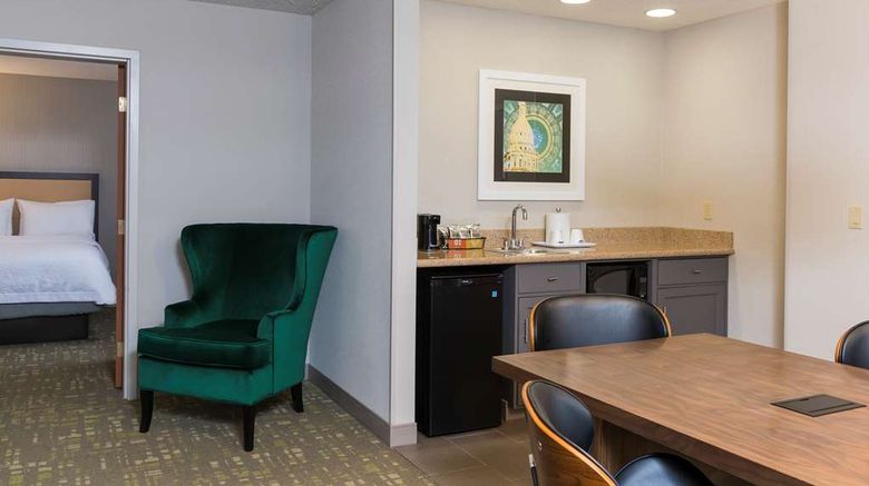 <b>Hampton Inn & Suites Lansing Other</b>. Images powered by <a href="https://iceportal.shijigroup.com/" title="IcePortal" target="_blank">IcePortal</a>.