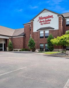 Hampton Inn & Suites Lansing
