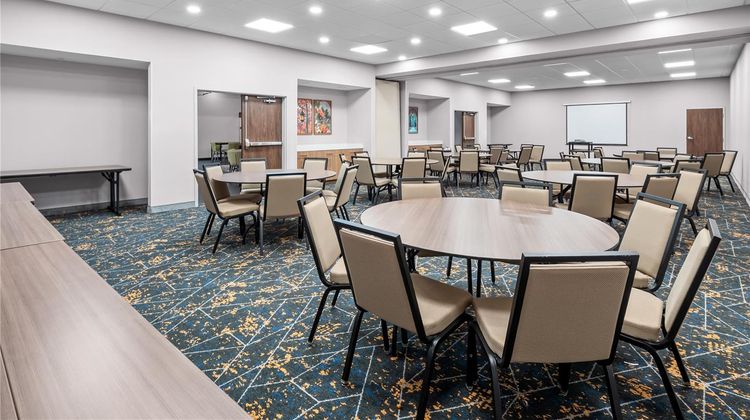 Hampton Inn & Suites Lansing Meeting