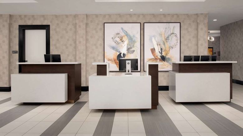 <b>Embassy Suites La Quinta - Hotel & Spa Lobby</b>. Images powered by <a href="https://iceportal.shijigroup.com/" title="IcePortal" target="_blank">IcePortal</a>.