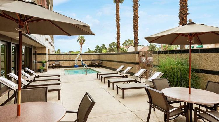 Embassy Suites Convention Ctr Las Vegas Recreation