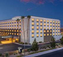 DoubleTree by Hilton Las Vegas Airport Exterior