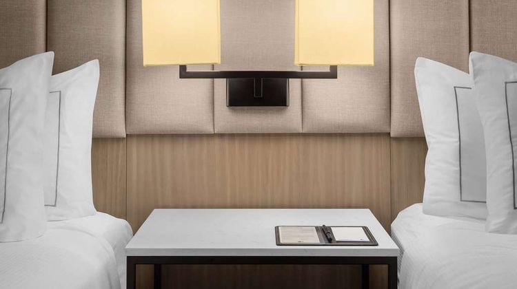 DoubleTree by Hilton Las Vegas Airport Room